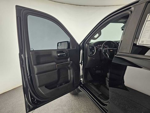 Used 2022 Chevrolet Silverado 1500 LT image 19