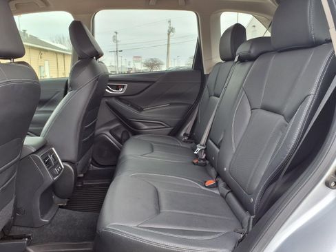 Used 2019 Subaru Forester Limited AWD/4WD image 7