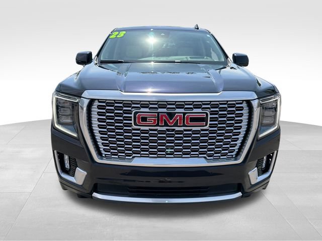 Used 2023 GMC Yukon Denali w/ Denali Reserve Package AWD/4WD image 2