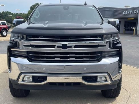 Used 2020 Chevrolet Silverado 1500 LTZ w/ LTZ Premium Package AWD/4WD image 6