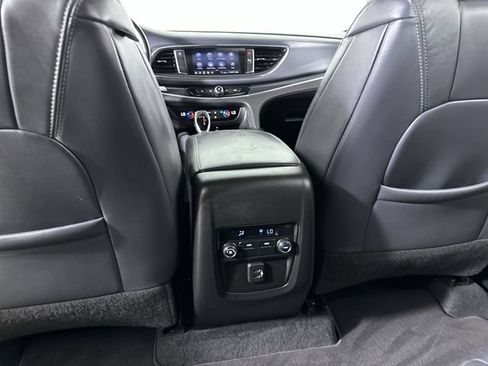 Used 2021 Buick Enclave Essence FWD image 22
