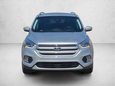 Used 2019 Ford Escape Titanium FWD image 2