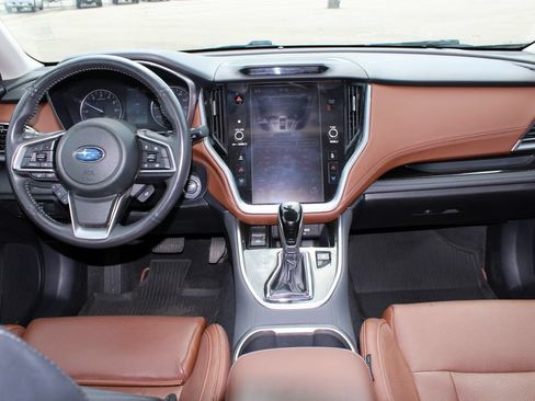 Used 2020 Subaru Outback Touring w/ Popular Package #2 AWD/4WD image 8