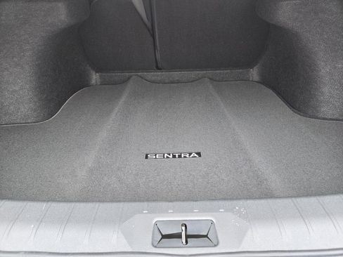 New 2026 Nissan Sentra SR image 27