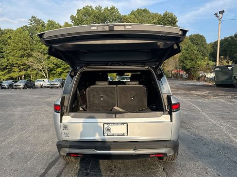 Used 2024 Rivian R1S Adventure image 34