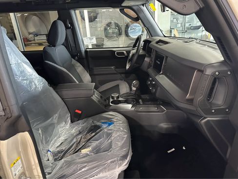 New 2026 Ford Bronco Big Bend AWD/4WD image 32