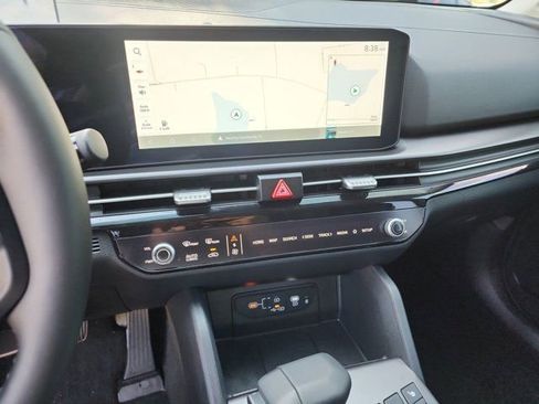 New 2026 Kia Sportage SX FWD image 18