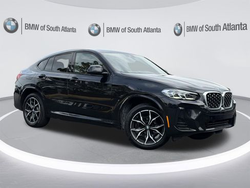 Certified 2025 BMW X4 xDrive30i AWD/4WD image 2