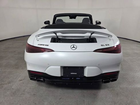 Certified 2022 Mercedes-Benz SL 63 AMG 4MATIC image 5