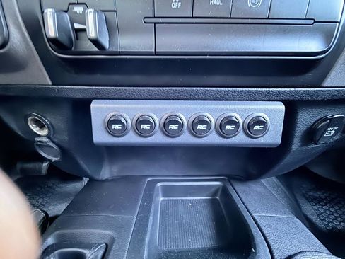 Used 2017 RAM 2500 Tradesman w/ Popular Equipment Group AWD/4WD image 27