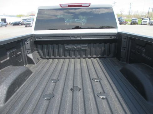 New 2026 GMC Sierra 3500 SLE w/ SLE Value Package AWD/4WD image 6
