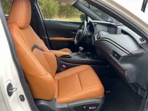 Used 2020 Lexus UX 200 w/ Accessory Package 2 image 34