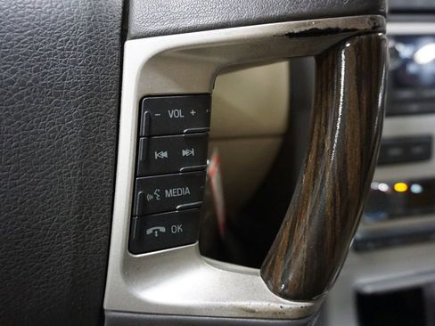 Used 2008 Lincoln MKX 2WD image 8