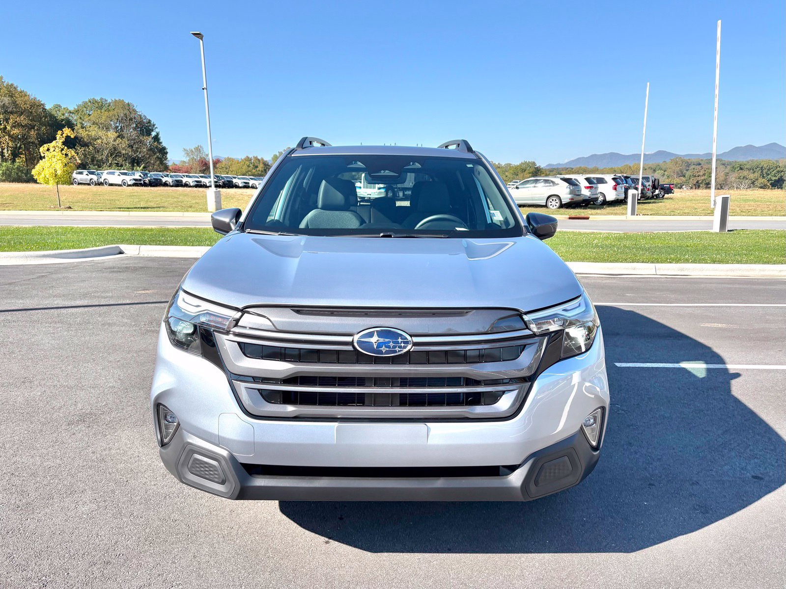 New 2026 Subaru Forester Premium AWD/4WD image 2