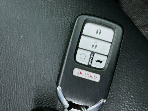 Used 2021 Honda Pilot Special Edition image 39