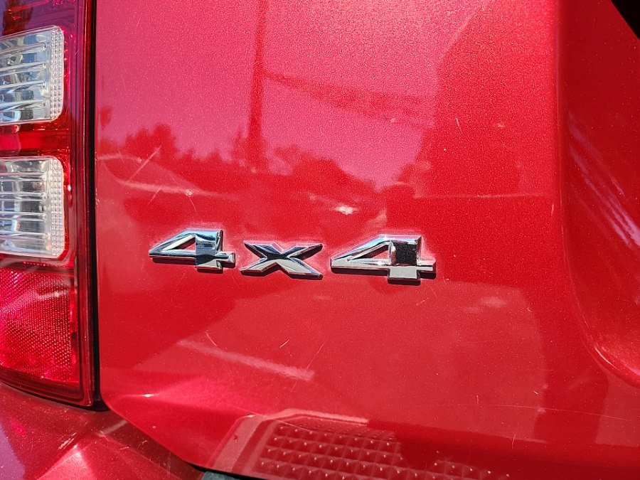 Used 2012 Jeep Liberty Sport AWD/4WD image 9