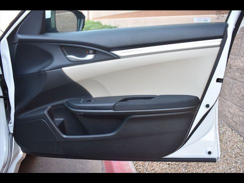 Used 2020 Honda Civic LX image 33