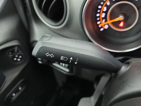 Used 2022 Jeep Wrangler Sport AWD/4WD image 27