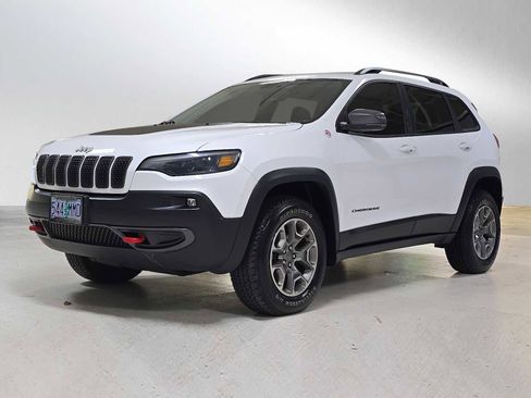 Used 2020 Jeep Cherokee Trailhawk w/ Comfort/Convenience Group image 7