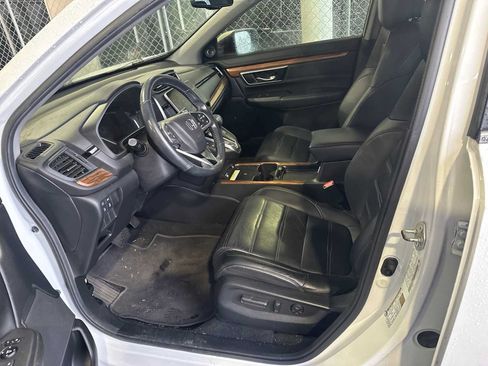 Used 2020 Honda CR-V Touring image 6