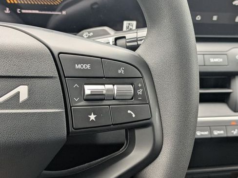New 2026 Kia K4 FWD image 28