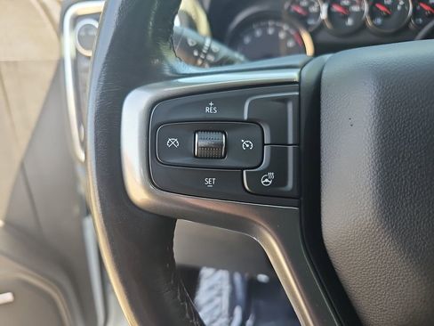Used 2021 Chevrolet Silverado 1500 LT Trail Boss AWD/4WD image 16