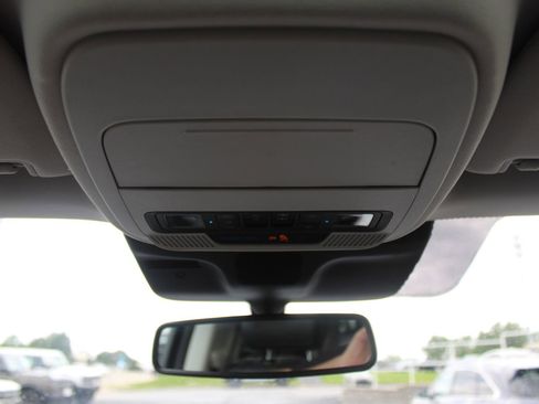 Used 2025 Ford Expedition Max Platinum AWD/4WD image 44