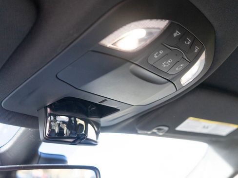 Used 2024 Chrysler Pacifica Touring-L w/ S Appearance Package image 25