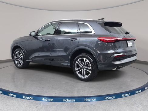Used 2025 Audi Q5 Premium Plus w/ Premium Plus AWD/4WD image 8