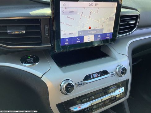 Used 2020 Ford Explorer XLT w/ Equipment Group 202A image 10