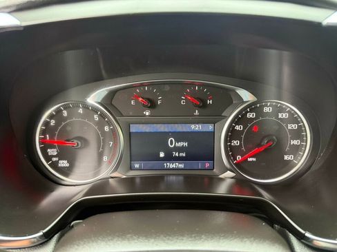 Used 2025 Chevrolet Blazer LT image 4