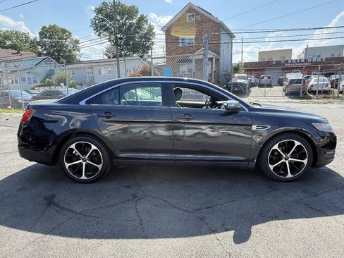 Used 2014 Ford Taurus Limited w/ Equipment Group 301A AWD/4WD image 7