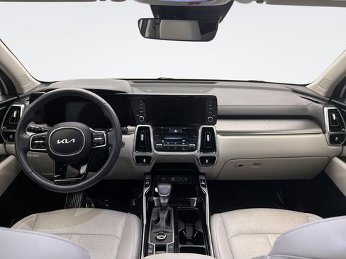 Used 2023 Kia Sorento SX image 14
