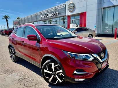 Certified 2022 Nissan Rogue Sport SL w/ Premium Package