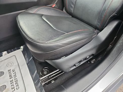 Used 2022 Jeep Compass Trailhawk w/ Trailhawk Elite Group image 32