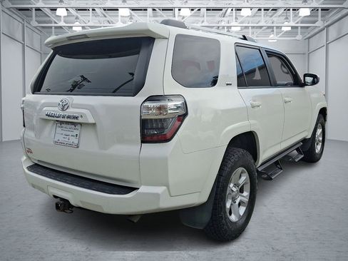 Used 2020 Toyota 4Runner SR5 image 5