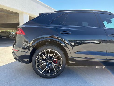 Used 2023 Audi Q8 Premium Plus w/ Premium Plus Package image 5