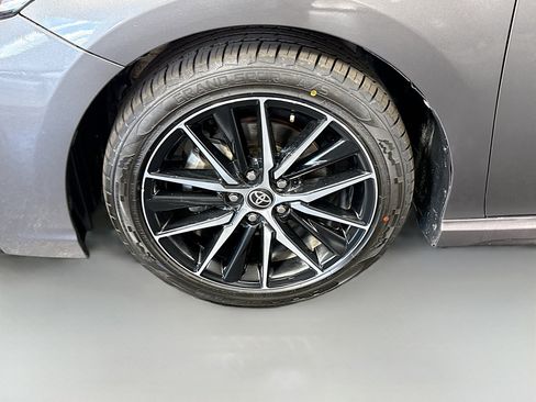 Used 2022 Toyota Camry SE FWD image 37