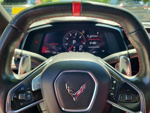 Used 2020 Chevrolet Corvette Stingray Preferred Cpe w/ 2LT Preferred Equipment Group RWD image 17