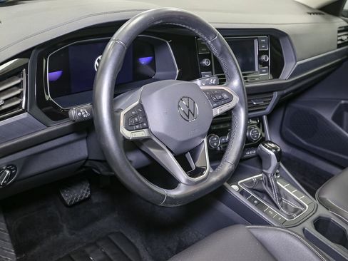 Used 2024 Volkswagen Jetta SE FWD image 26