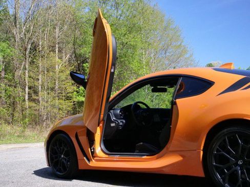 Used 2023 Toyota GR86 10th Anniversary SE image 7