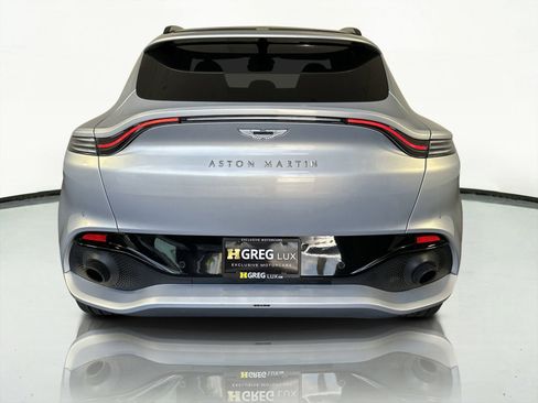 Used 2023 Aston Martin DBX image 7