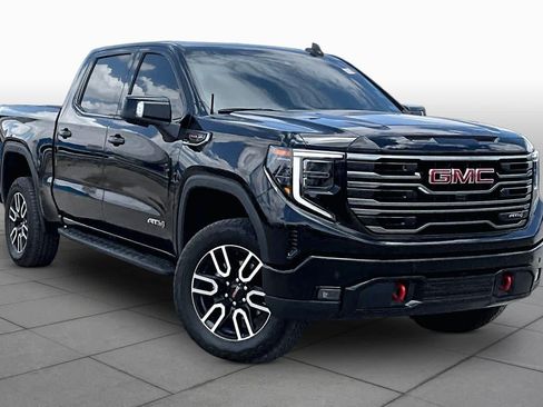 Used 2026 GMC Sierra 1500 AT4 w/ AT4 Preferred Package AWD/4WD image 3