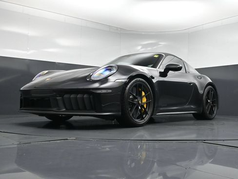 Used 2026 Porsche 911 Targa 4 GTS AWD/4WD image 24