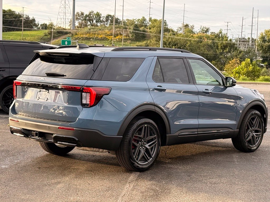 New 2027 Ford Explorer ST-Line w/ Premium Package AWD/4WD image 37