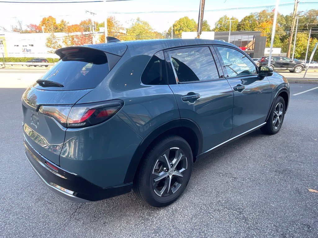 Used 2025 Honda HR-V EX-L image 6