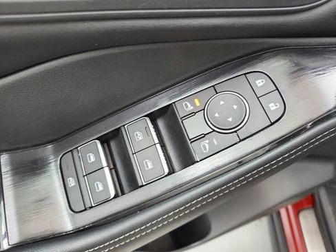 Used 2024 Nissan Rogue SL w/ SL Premium Package image 40