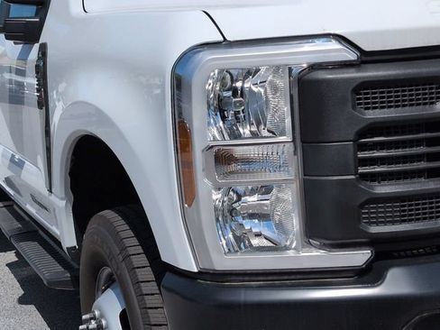 New 2026 Ford F350 XL AWD/4WD image 9