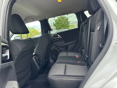 Used 2022 Mitsubishi Outlander ES AWD/4WD image 11