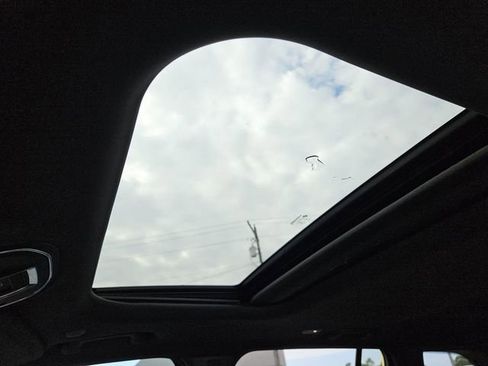 New 2025 Jeep Grand Cherokee Laredo image 27